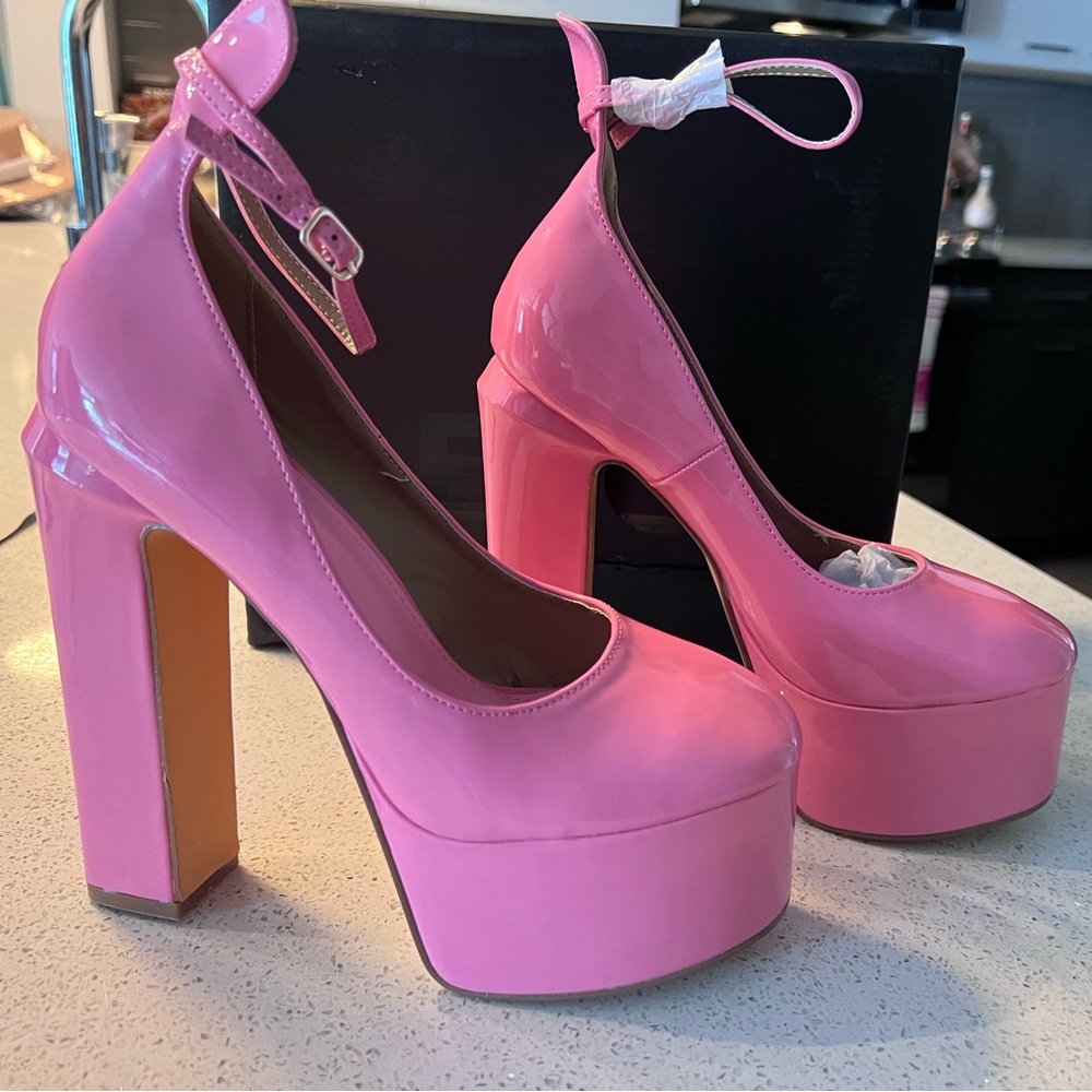 Ego official pumps